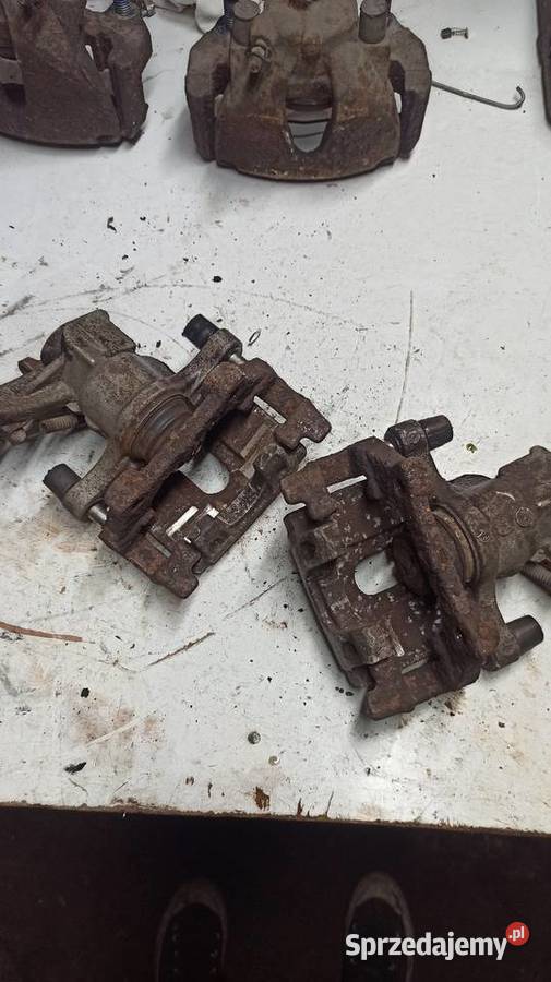 Zaciski jarzma Saab 93 tył pod tarcze Nowy Sącz