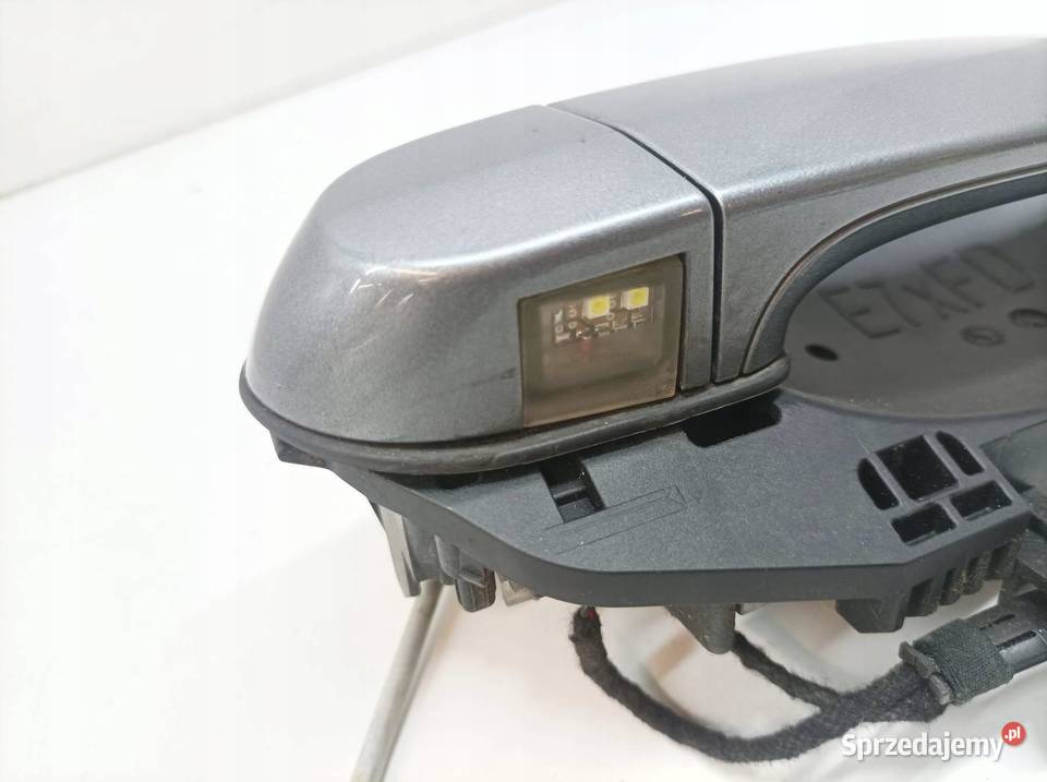 KLAMKA ZEWNĘTRZNA PRAWA PRZÓD A527 Bmw X5 II Klamki