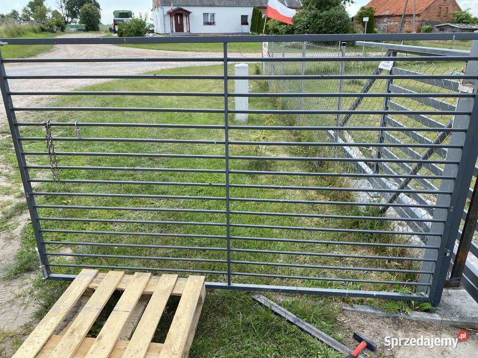 Brama wjazdowa dwuskrzydłowa plus furtka warmińsko-mazurskie Olbrachtowo