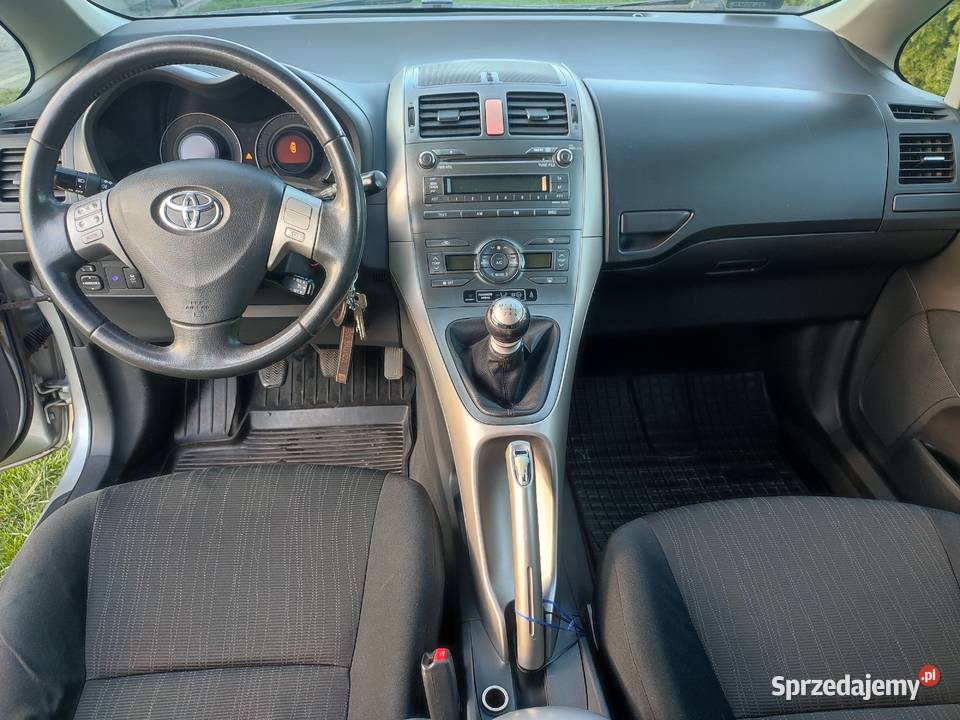 Sprzedam Toyotę Auris Rok produkcji 2007 łódzkie Marzenin