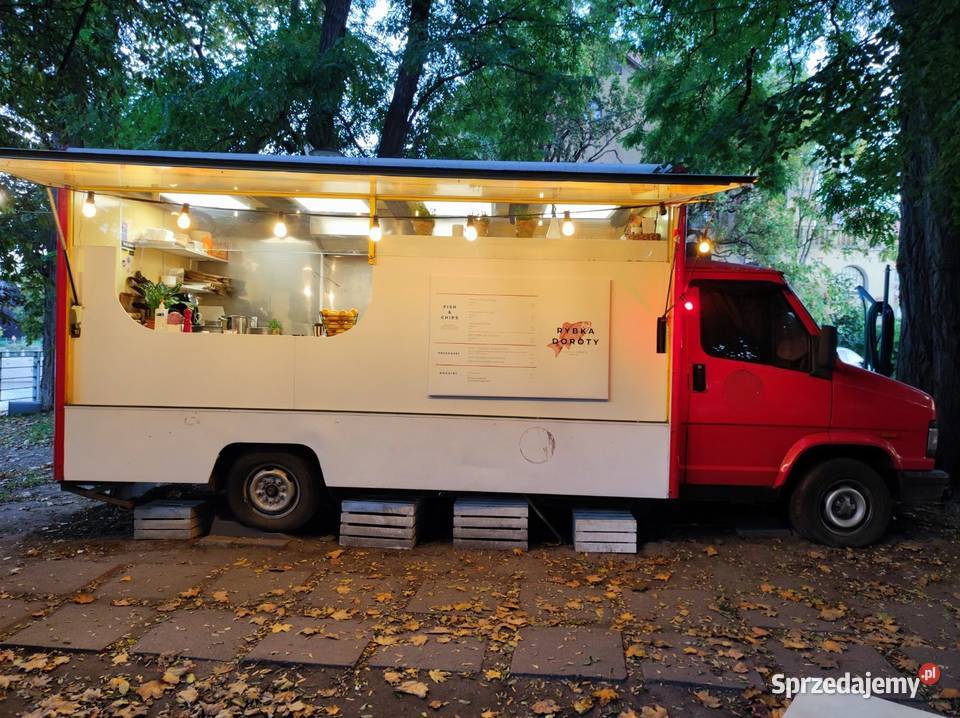 Foodtruck Peugeot J5 fabryczny mazowieckie Warszawa