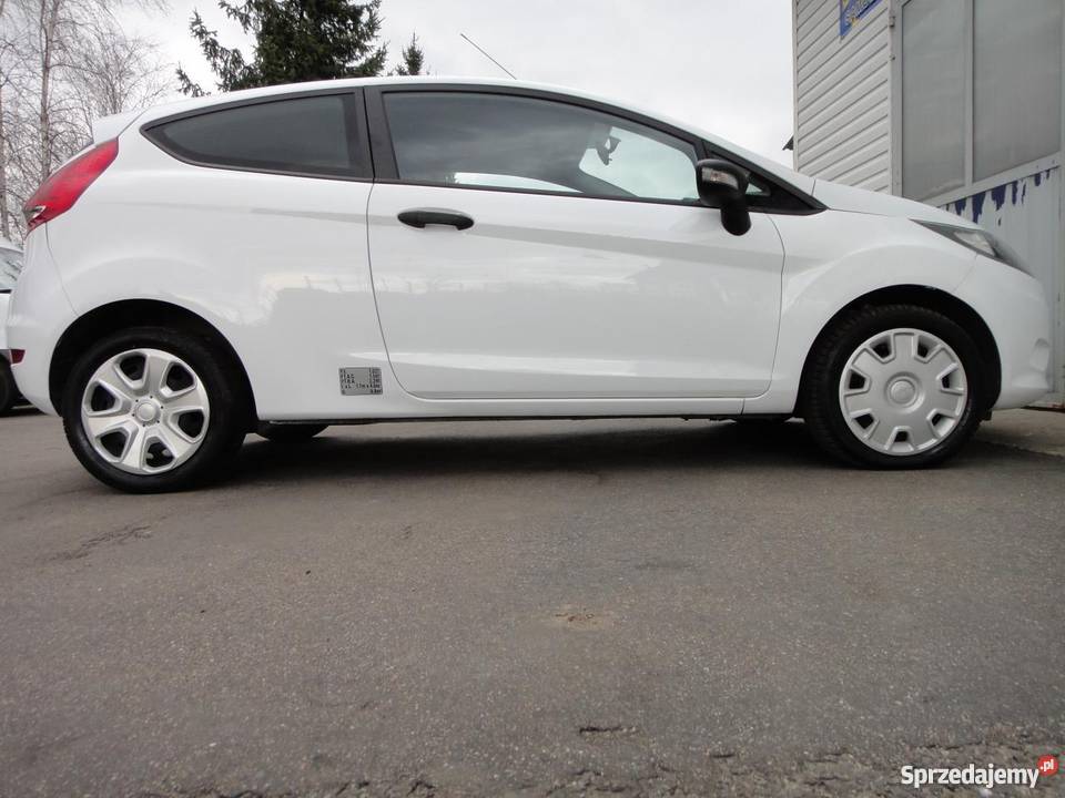 Do sprzedania Ford Fiesta bialy Fiesta Białystok