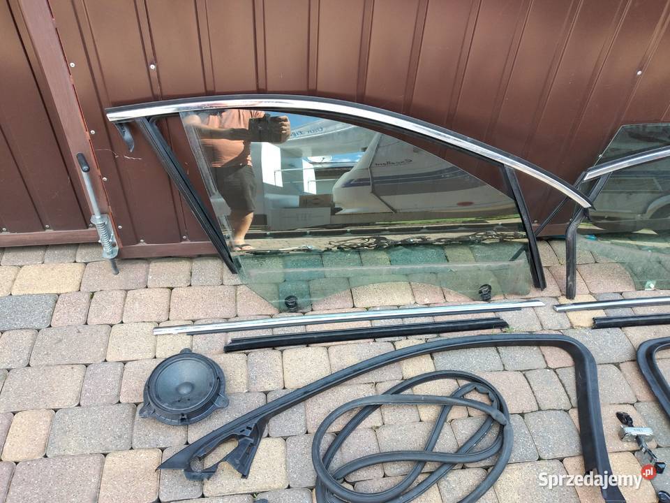 Renault talisman szyba drzwi prawa przód i tył Boczne (drzwi) Złoczew sprzedam