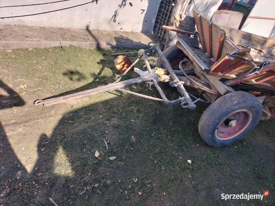 WÓZ DREWNIANY KONNY LEKKI Z ZACZEPEM CIĄGNIKA Kamień-Kolonia