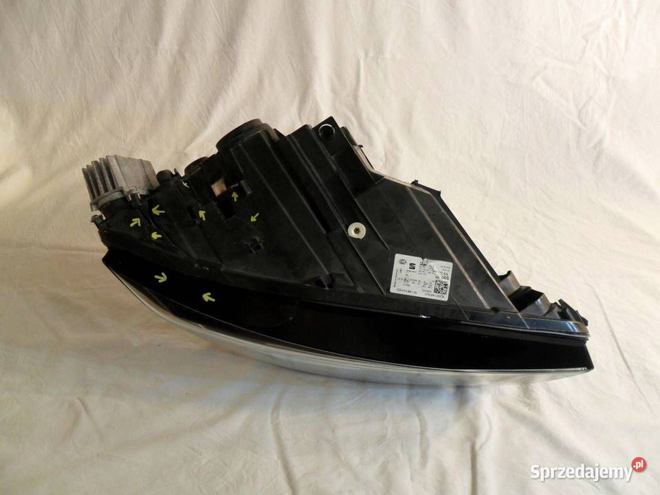 Reflektor Seat Ateca B01720053 osobowe Nowy Tomyśl