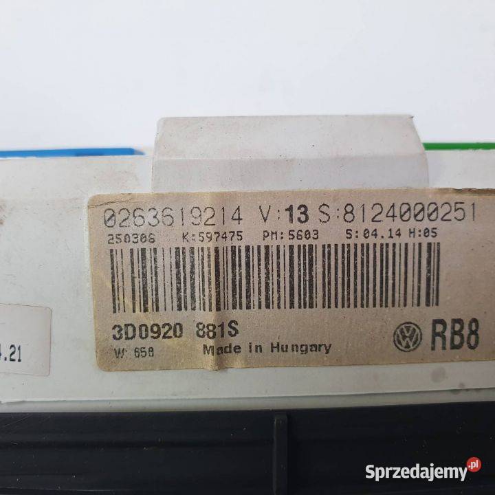 LICZNIK ZEGAR VOLKSWAGEN PHAETON 3D0920881S Lipno sprzedam
