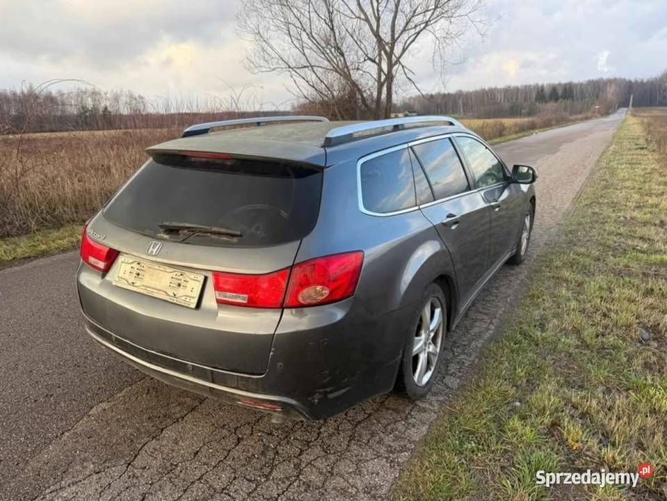 Honda Accord VIII 8 NH737M cała na części Samochody na części
