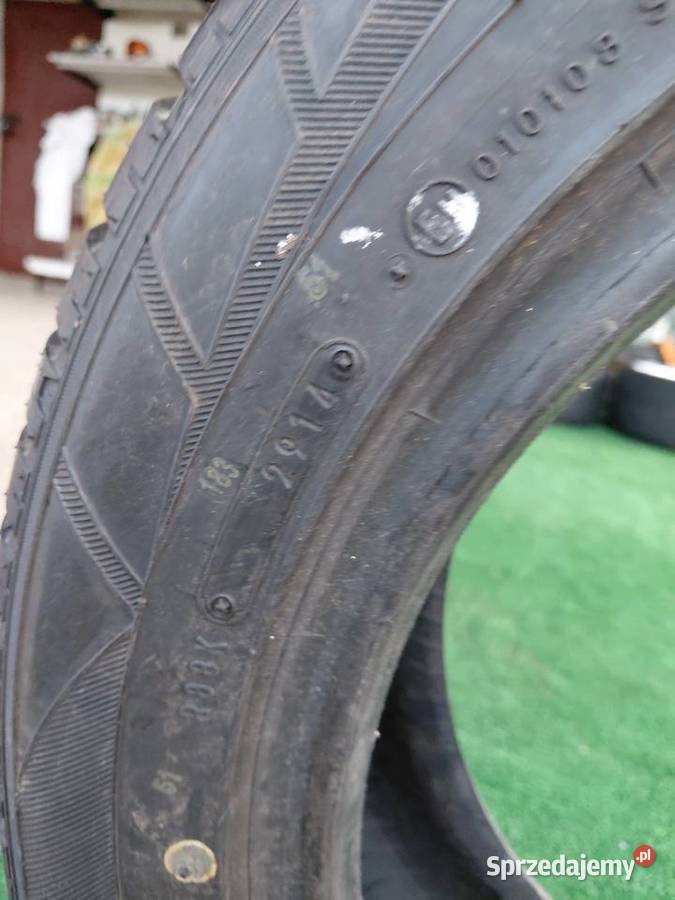 Opony zimowe Falken HS449 2 20555R162 21555R16 Samochodowe Ryn