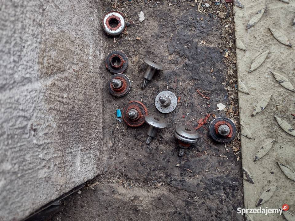 Pokrywy głowic Honda Magna 750 700 Brzeg Dolny