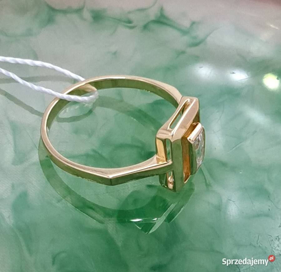 Pierścionek r16 Złoty pr585 Prostokąt z Poznań
