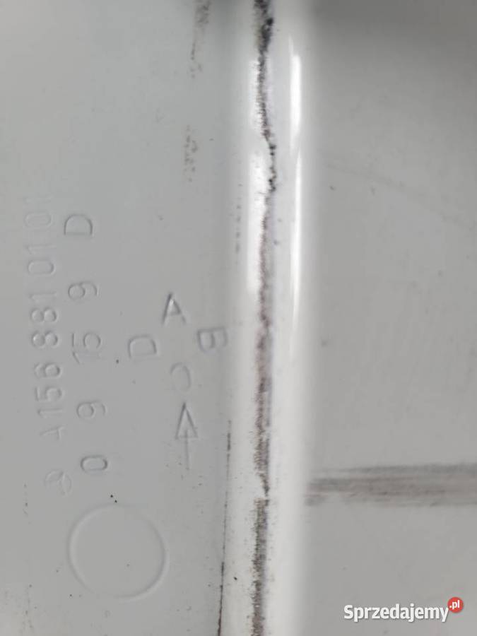 Błotnik lewy przedni biały Mercedes GLA W156 Świdnik