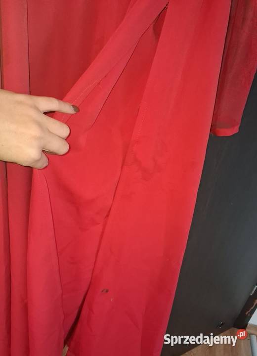 Czerwona rozkloszowana sukienka Poręba Górna