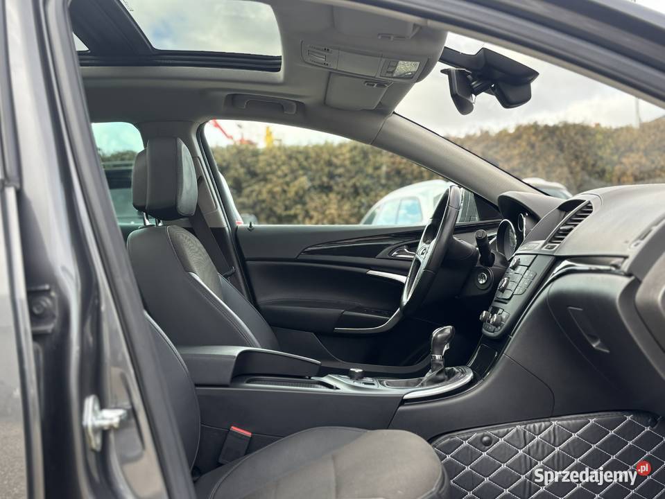 Opel Insignia 2009r 160KM Paniówki sprzedam
