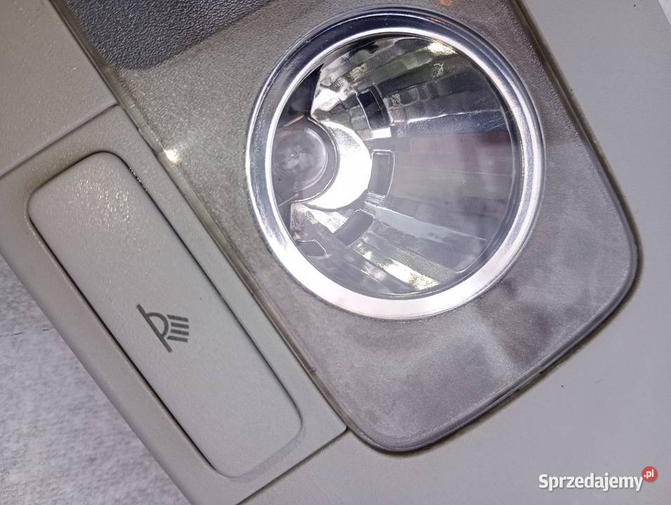 Lampka podsufitkowa wrwnętrzna vw passat b6 Wrocław