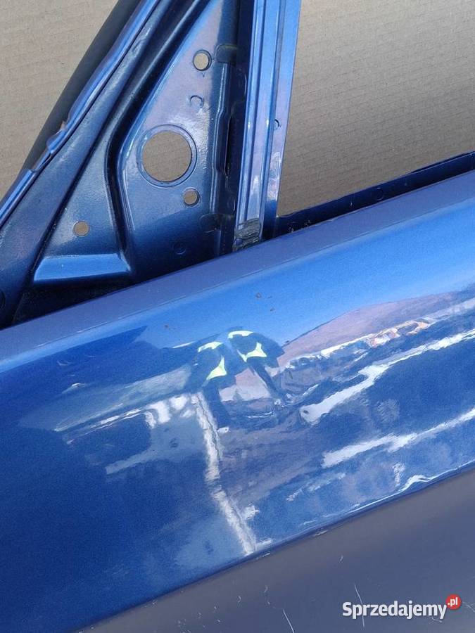 BMW 3 E90 E91 DRZWI LEWE PRZEDNIE LEWY PRZÓD Bieleń
