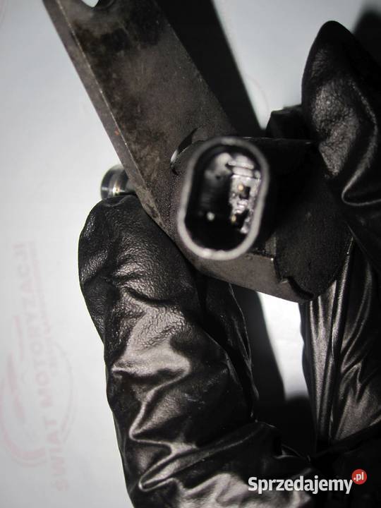 OPEL ASTRA 16 CDTI B16DTL 110 16R 55598157 ZAWÓR