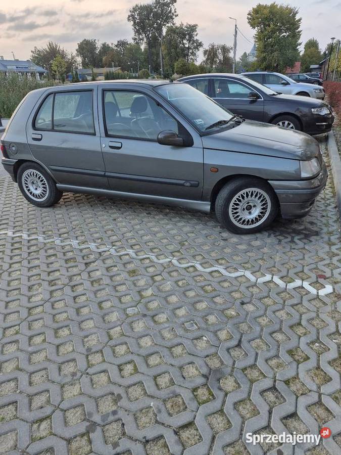 Renault Clio Baccara 18 sprzedam