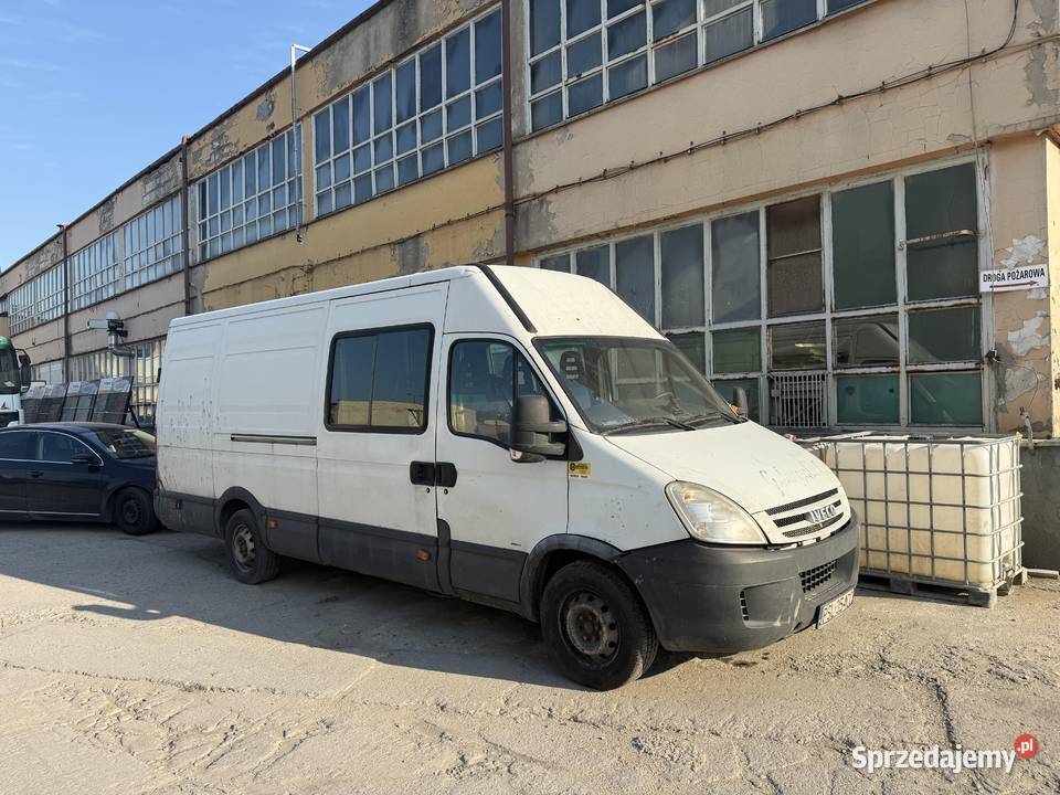 Iveco Daily 7 osobowe Poznań