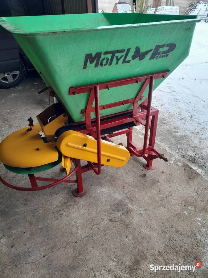 Rozsiewacz nawozu motyl 600l