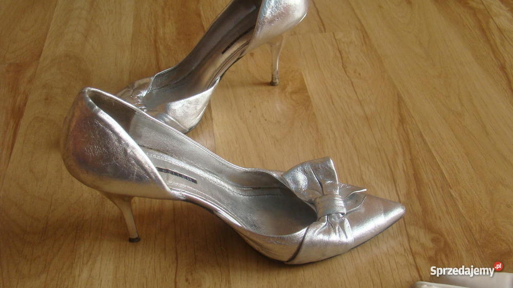 buty THE SELLER Czółenka Malec