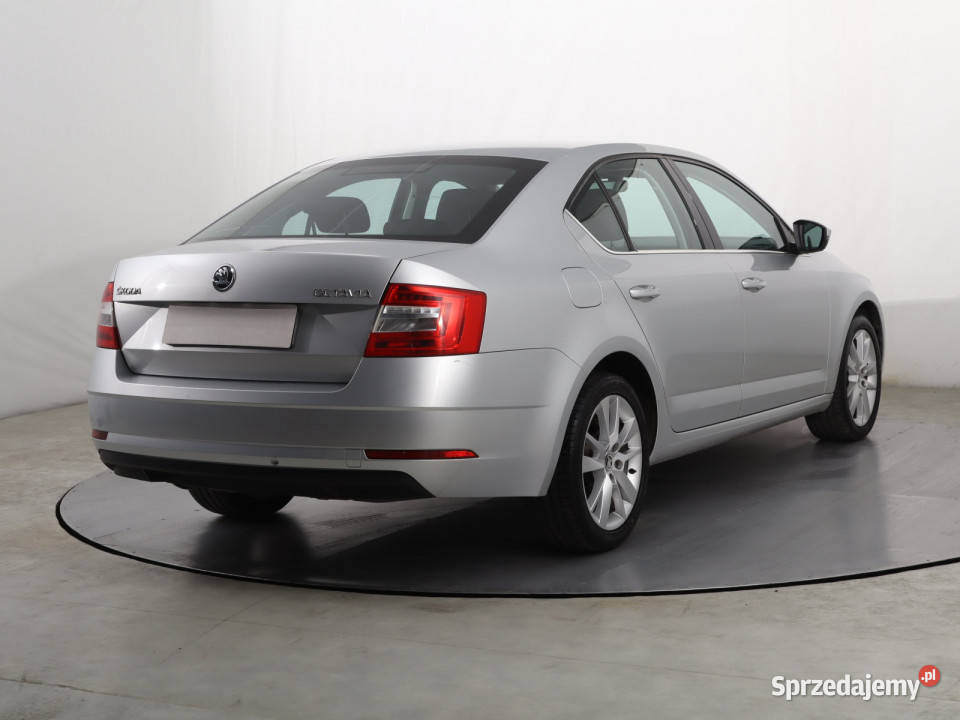 Skoda Octavia 20 TDI gniazdo USB Katowice