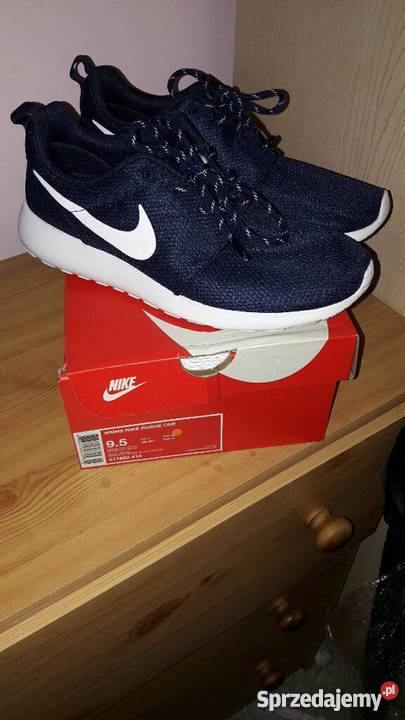 nike roshe one navy