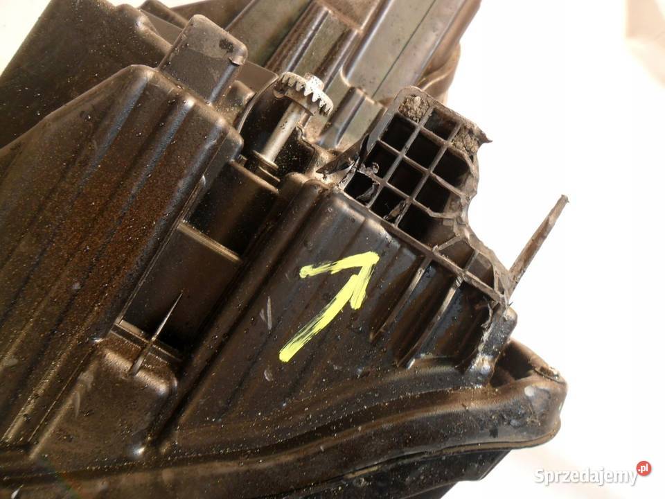 Reflektor XPENG G9 EV 22 prawy przód prawa