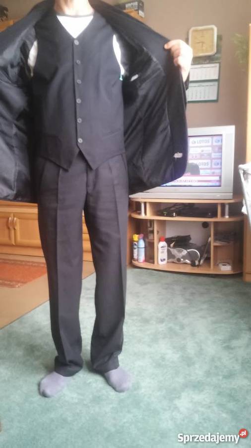 Garnitur męski sprzedam