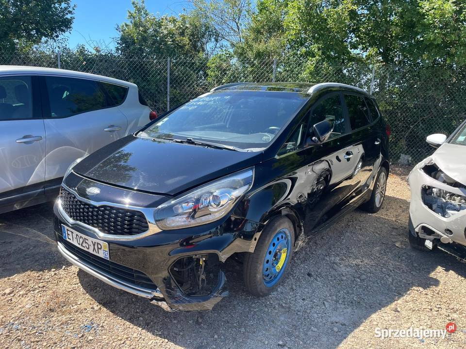 KIA Carens 17 CRDi 141 Premium 7 miejsc Kielce
