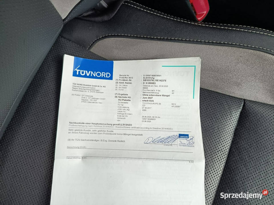 Toyota Avensis Bezwypadkowy biksenon skóra stan przyciemniane szyby Janów Lubelski sprzedam