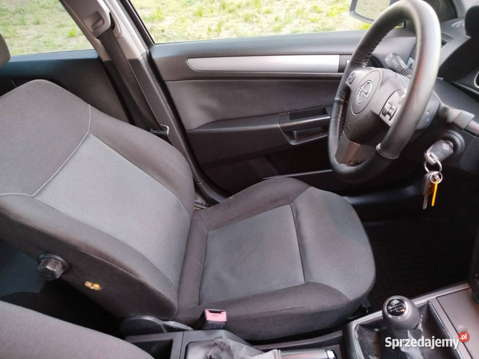 Opel Astra 18 Benzyna import z niemiec opłaty w benzyna Toruń