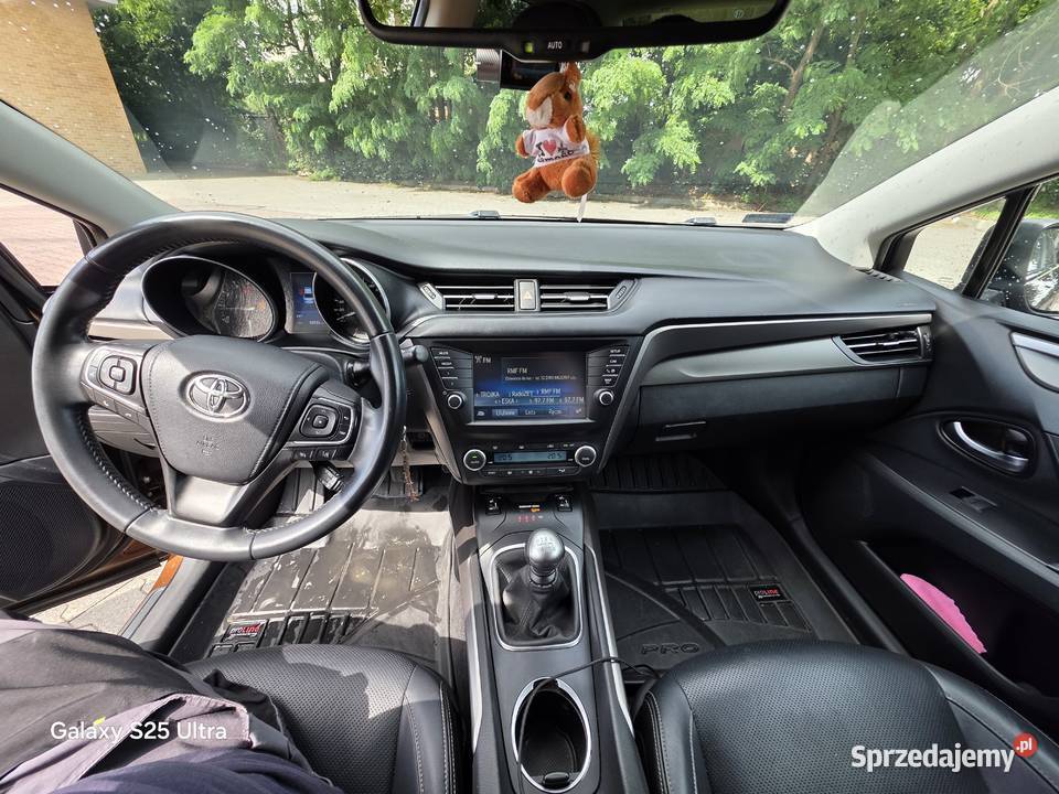 Toyota Avensis Praszka