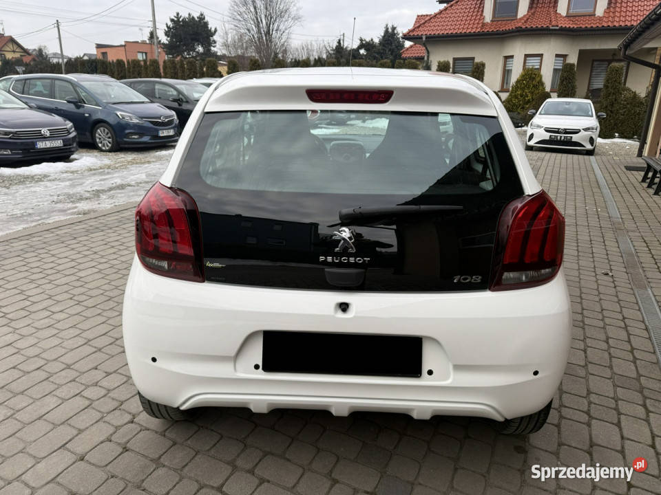 Peugeot 108 Rezerwacja Orzech