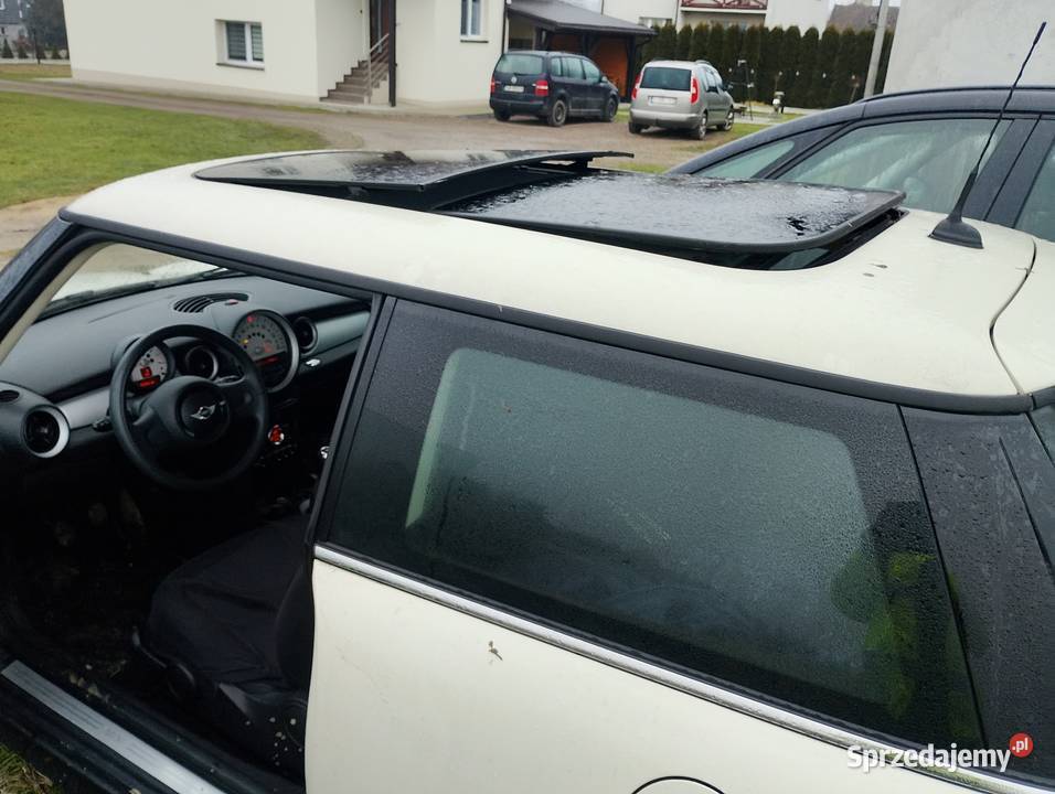 sprzedam MINI niski przebieg 2013 manualna Wadowice