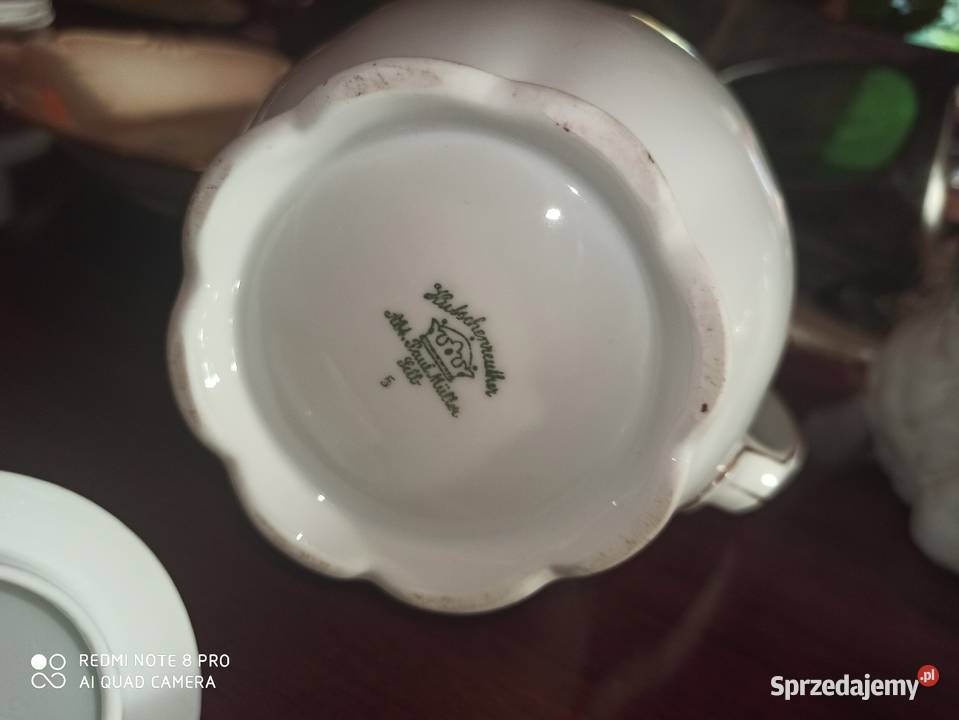 Dzbanek Hutschenrouther Z kwiatami jabłoni Sygn Gdańsk