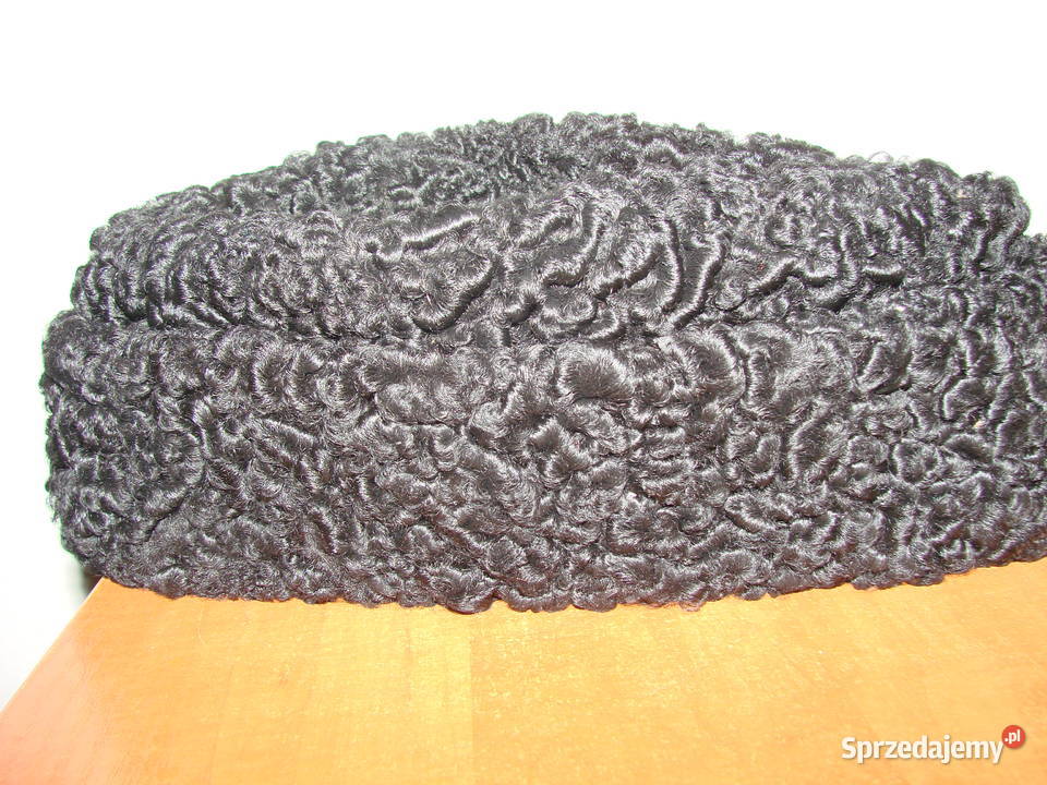 czapka karakułowa PRL Pruszcz Gdański