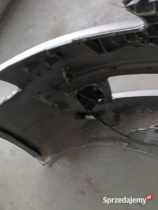 Przedni zderzak Audi A6 C6 2006 osobowe Ostrołęka