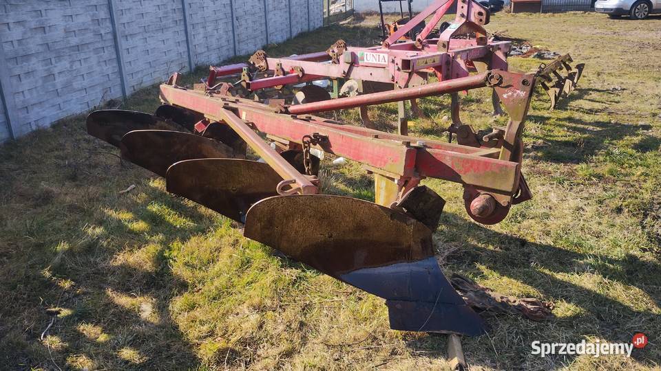 Pług unia 4 skibowy Kobuz nieuszkodzony Odolion