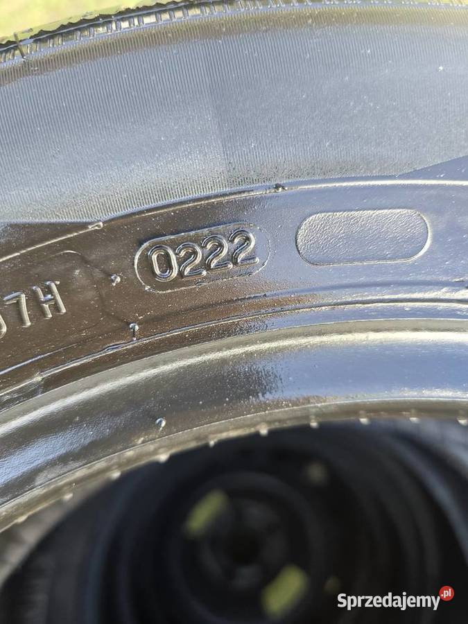 Sprzedam komplet opon letnich marki Nokian w Zielenice