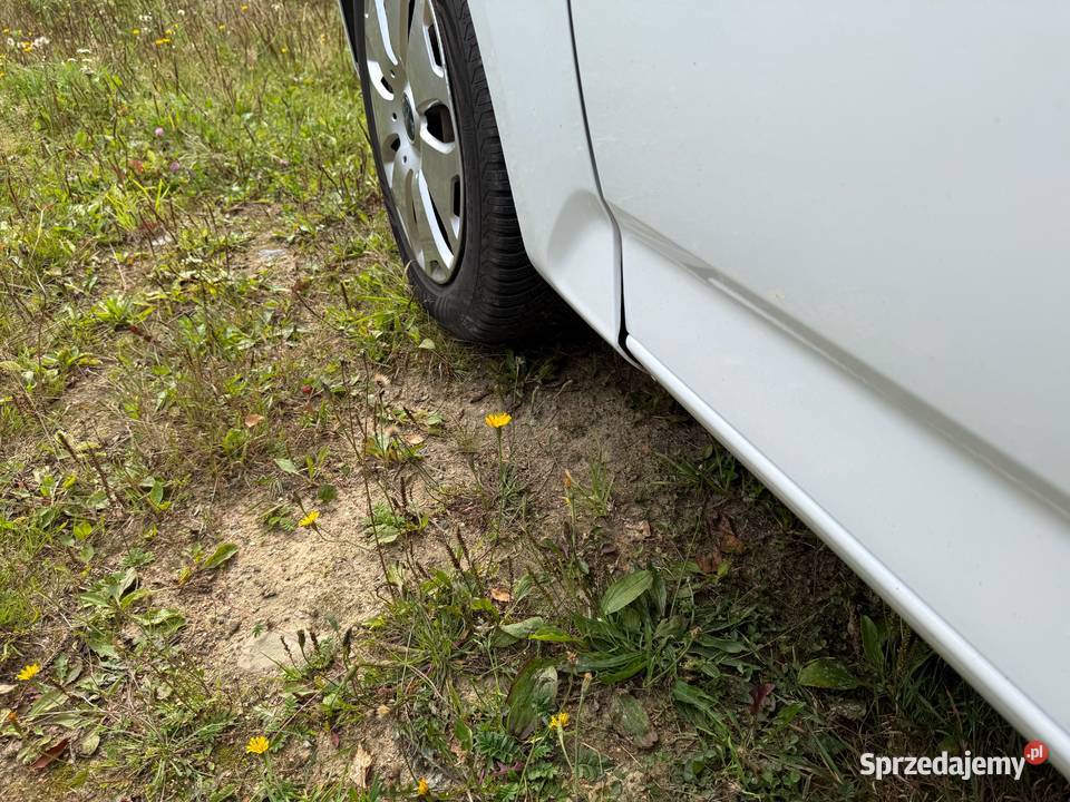 Ford Mondeo Mk4 18 TDCi Silver X wielofunkcyjna kierownica Leśniewo sprzedam