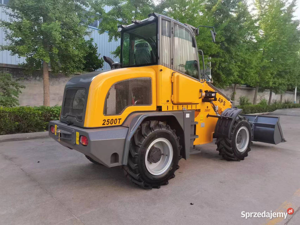 Ładowarka teleskopowa APS 2500T model 2023 NOWA Legnica
