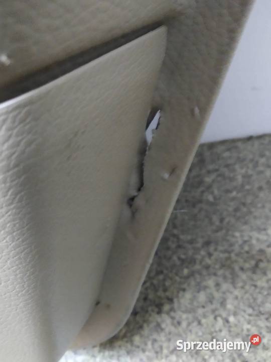 TAPICERKA BOCZEK PRAWY LEWY TYŁ KPL 398 Volvo XC