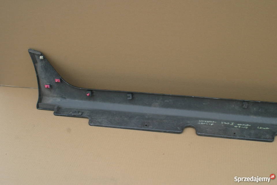 HYUNDAI I30 I KOMBI 0712 LISTWA PROGOWA NAKŁADKA Bieleń