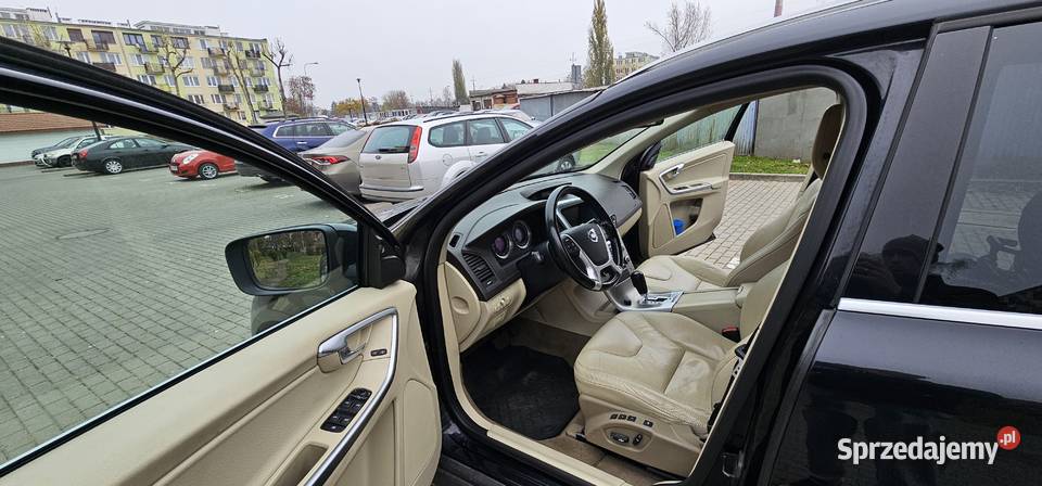 Volvo XC60 24 D5 Summum 205 Włocławek