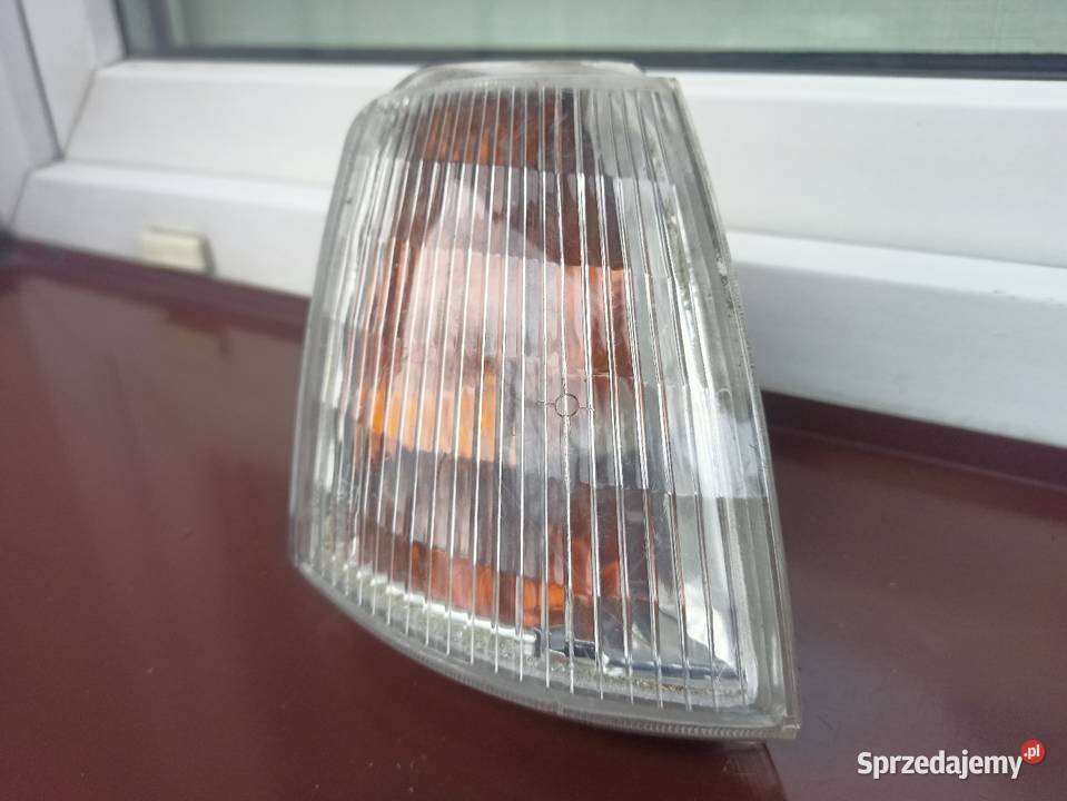 Renault 19 PH1 kierunkowskaz kierunek migacz