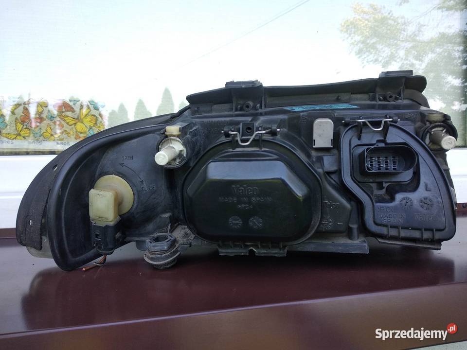 Audi A4 B5 LIFT FL lampa przednia lewa reflektor Sieradz