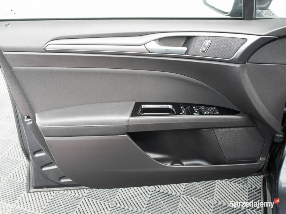 Ford Mondeo CT552AC20 Hybrid Titanium Podgrzf podgrzewane fotele Pępowo