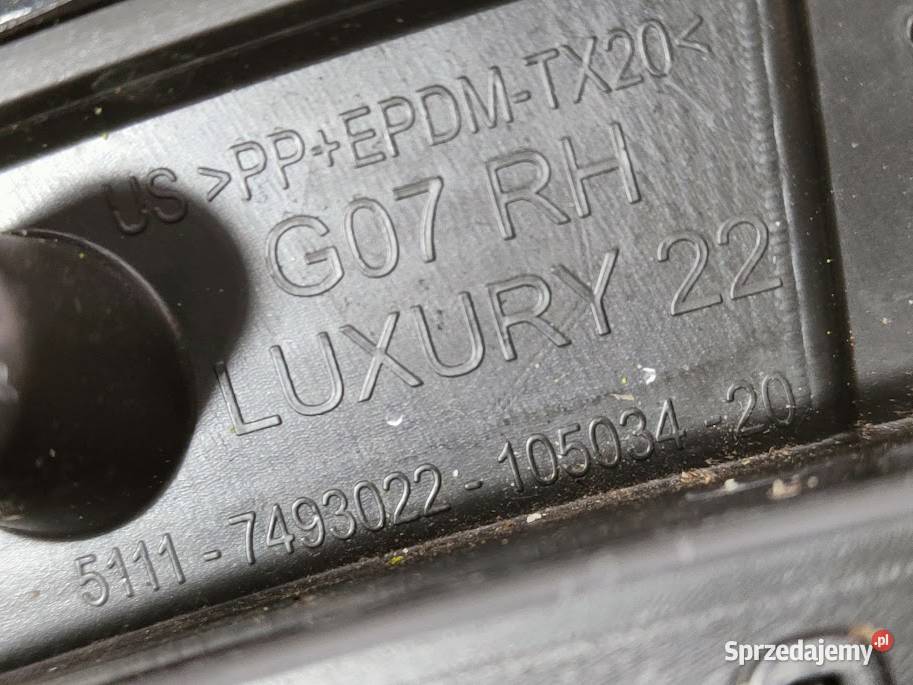 Listwa Nakładka na Błotnik Prawy Tył BMW X7 G07 Pleszew