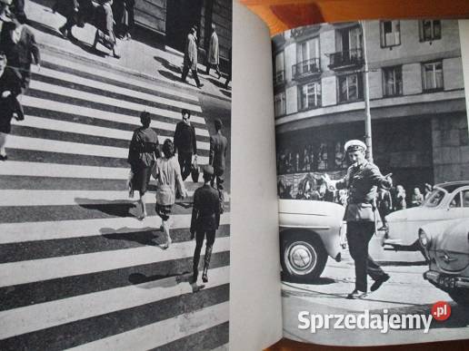 Wędrówki Warszawie album fotograficzny Warszawa Łódź