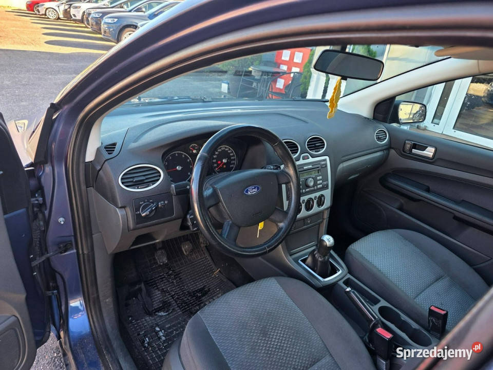 Ford Focus 16 Benzyna 115 klimatyzacja el Szyby Focus Słupsk sprzedam